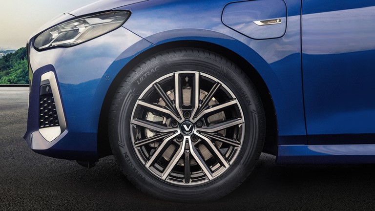 BMW Group sceglie gli pneumatici Vredestein per il primo equipaggiamento della nuova BMW Serie 2 Active Tourer