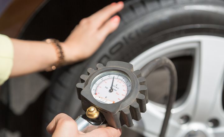 Qual è la pressione ideale per gli pneumatici?