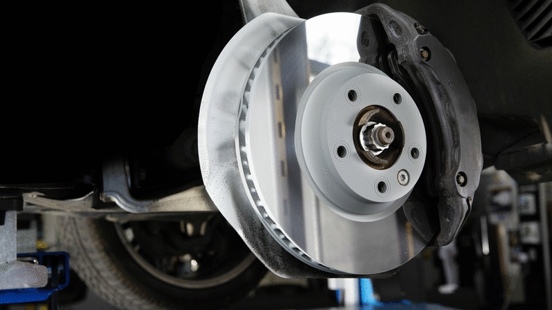 i freni nell'auto elettrica