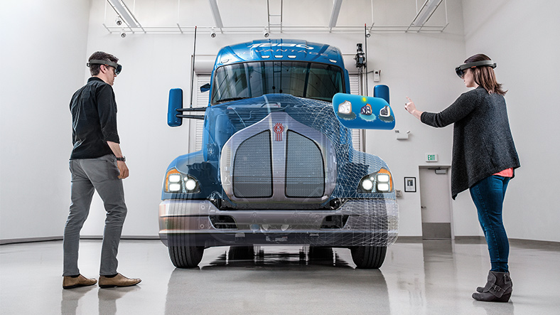 gli HoloLens di Microsoft