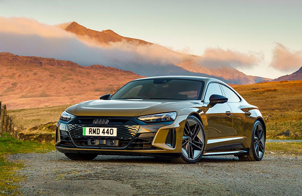 Audi e-Tron S