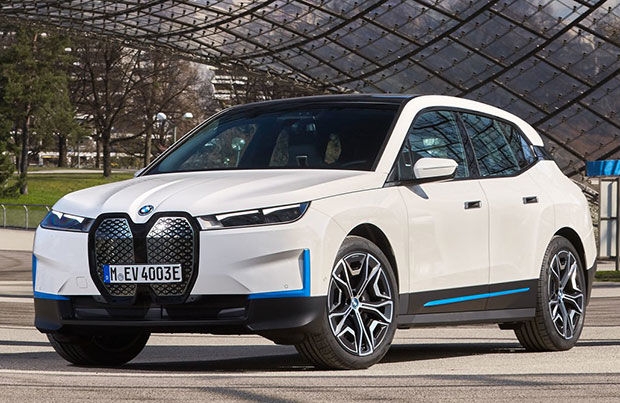 BMW IX
