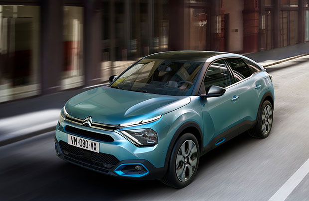 Nuova Citroen e-C4