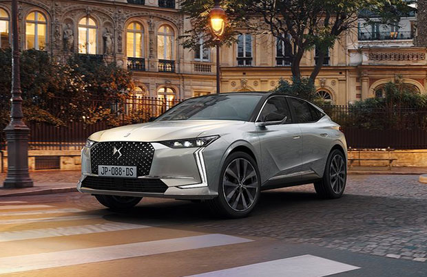 DS 4