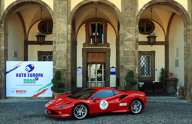 Ferrari F8 Tributo Auto Europa 2020