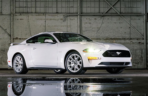Ford Mustang Ice White Edition 2021
