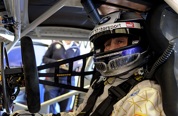 Alex Zanardi torna alle corse, alla guida di una BMW M6 GT3