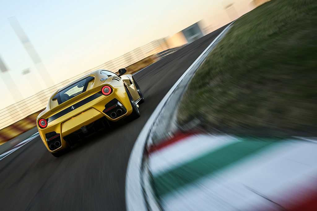 Inforicambi-Ferrari-F12TDF