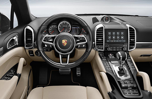 Porsche Macan 2 Litri Turbo