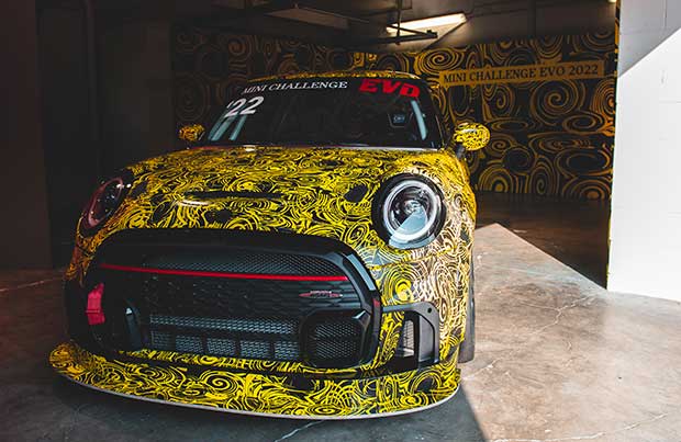 Mini John Cooper Works Challenge Evo