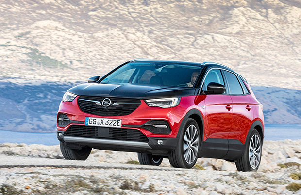 Opel Grandland X Hybrid4