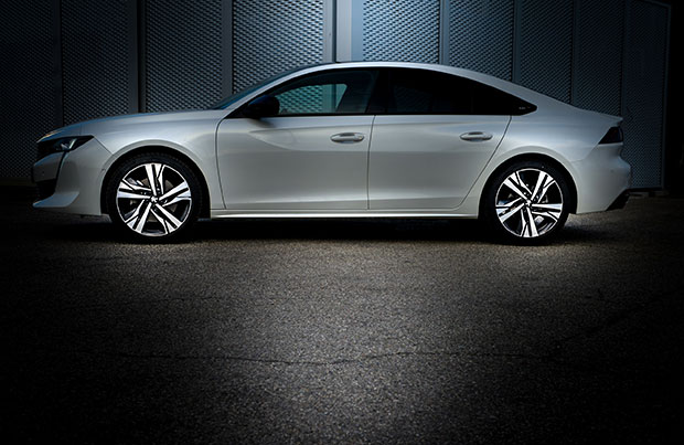 Nuova Peugeot 508