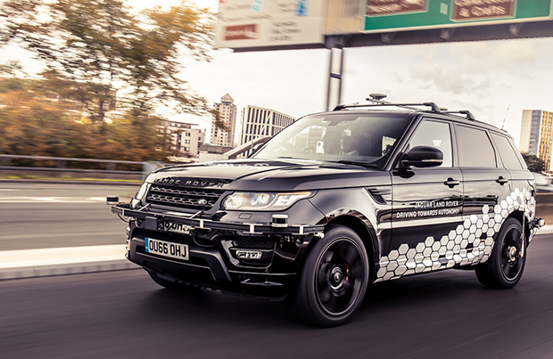 Range Rover Sport guida autonoma