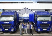 MotoGP: consegnati 20 nuovi stralis Hi-Way Iveco al team Yamaha Factory Racing e a Dorna Sports