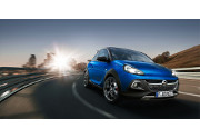 Avventura e fuoristrada a tutto sprint con Opel Adam Rocks S