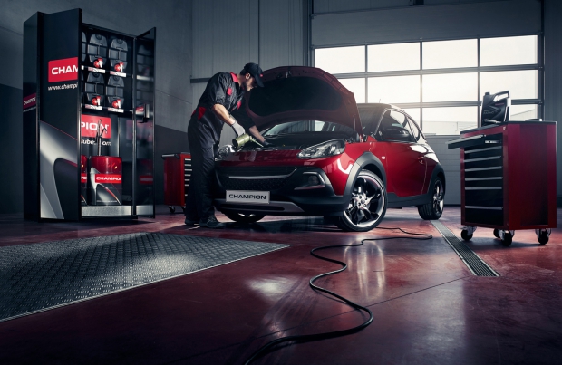 Wolf Oil Corporation ad Automechanika 2016