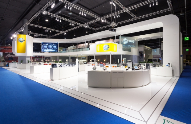 Fari ed elettronica: Hella ad Automechanika