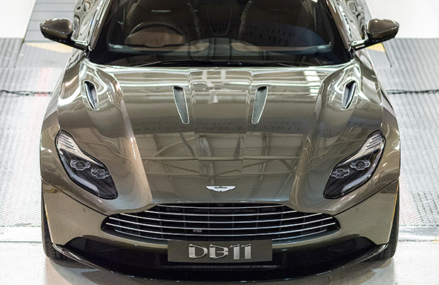 Aston Martin DB11