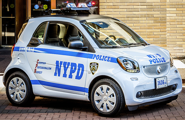 150 smart fortwo alla polizia di New York