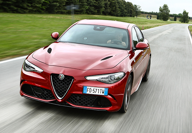 Alfa Romeo Giulia Quadrifoglio eletta Auto dell’Anno Top Gear