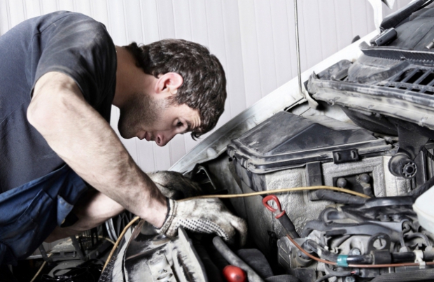 Revisioni auto: arriva l’ispettore del centro di controllo