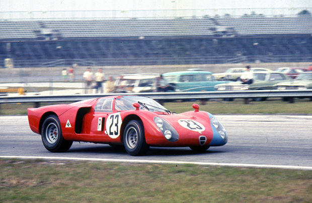 Alfa Romeo Tipo 33/2 Daytona: una leggenda!