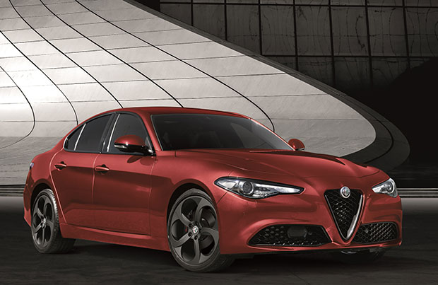 Nuova Alfa Romeo Giulia Sport-Tech