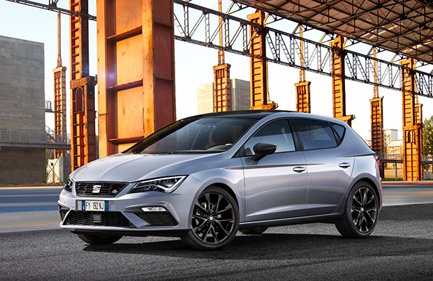 Seat Leon con allestimento Excellence ed FR Pack