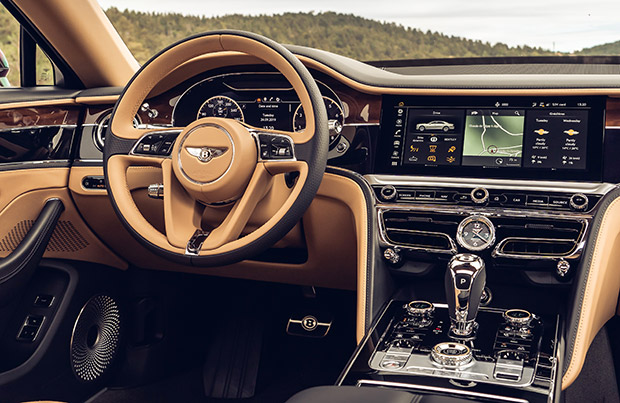 Bentley:  tecnologia digitale con classe