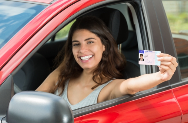 Novità del decreto Cura Italia per gli automobilisti