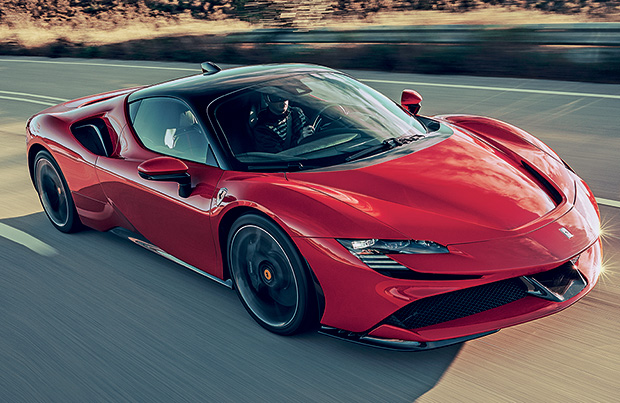 Ferrari corre con Charles Leclerc