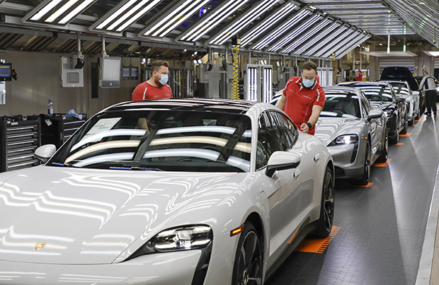 Porsche, tutto pronto per la ripartenza post COVID-19