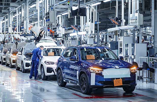 Nuova BMW iX3