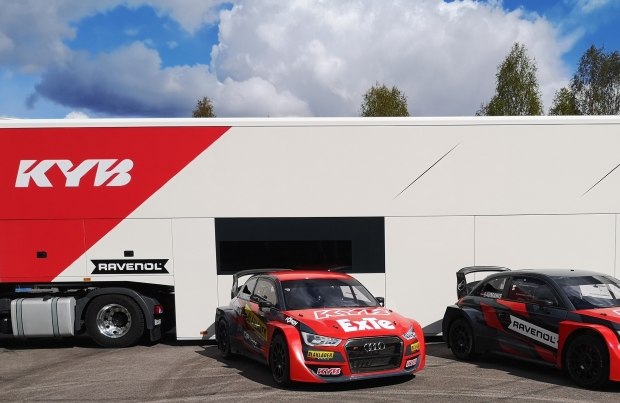 Gli ammortizzatori KYB in pista nel campionato di rallycross!