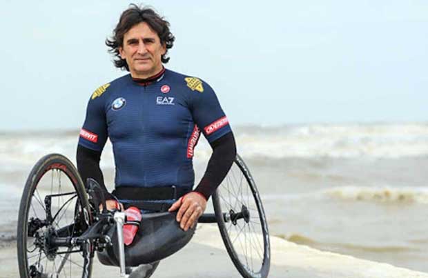 Operato per la terza volta Alex Zanardi