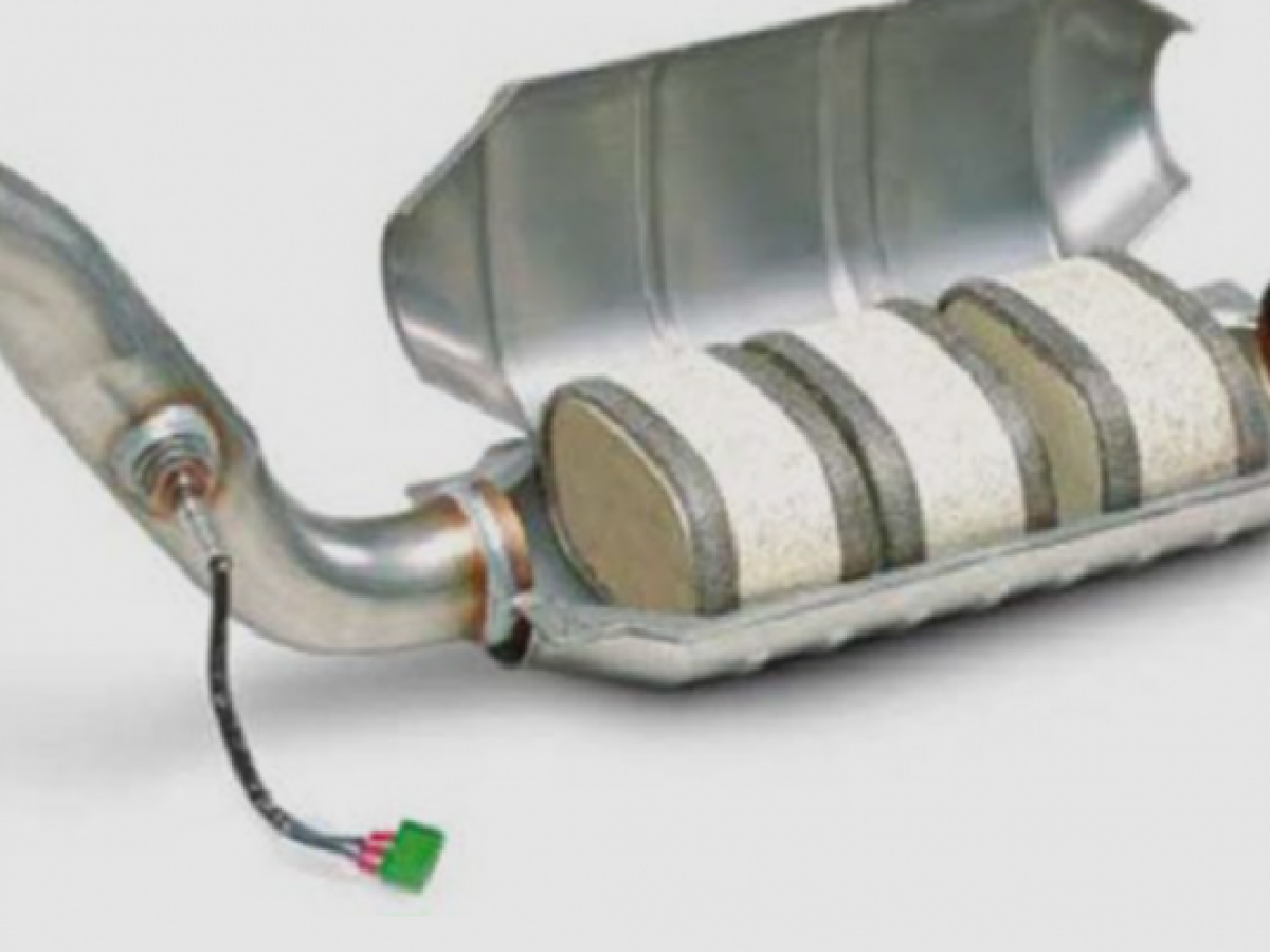 Catalizzatore Universale Qeunrtiy Per Auto - Acciaio, Ingresso/Uscita 2", Con Connettore O2