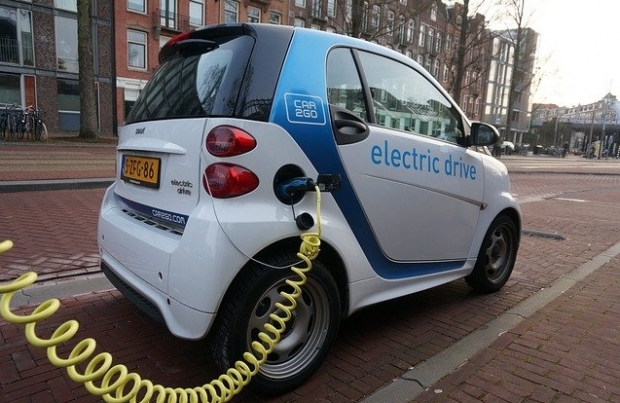 auto-elettrica_10-6