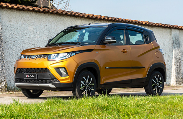 Mahindra KUV100 NXT Glamorous Gold Limited Edition