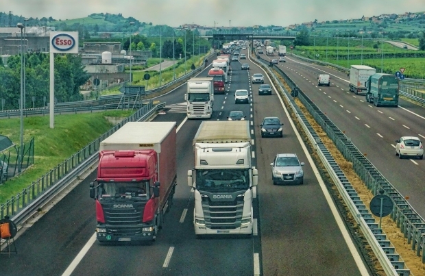 Via libera agli autoarticolati da 18 metri