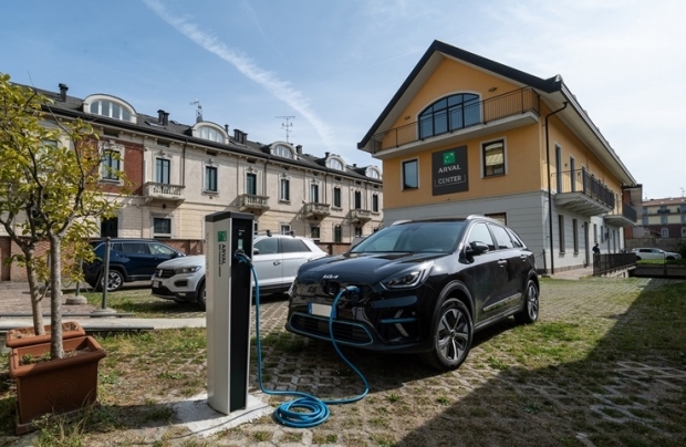 Arval tinge di green le officine auto!