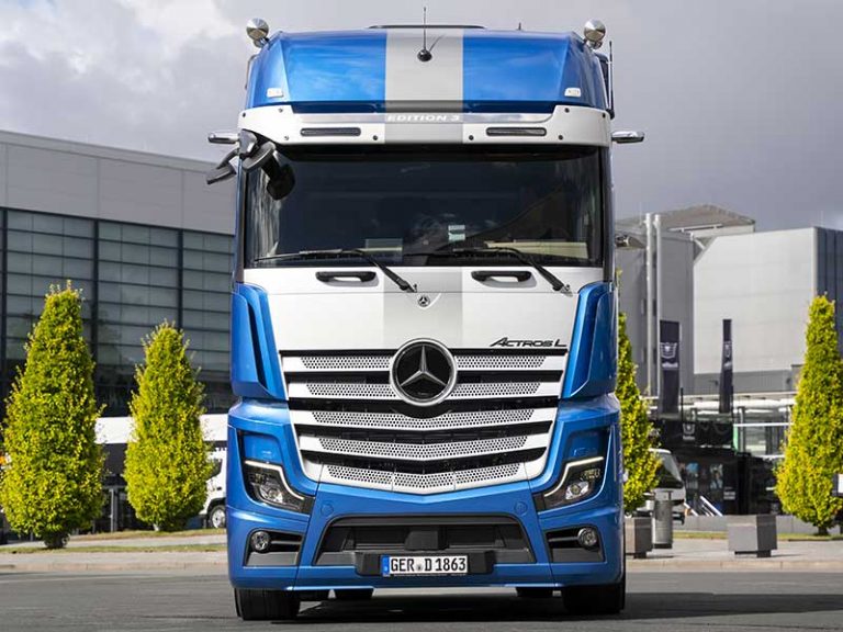 Dati Anfia aftermarket truck, primo semestre da record