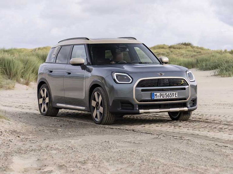 MINI Countryman SE ALL4: il crossover elettrico e integrale