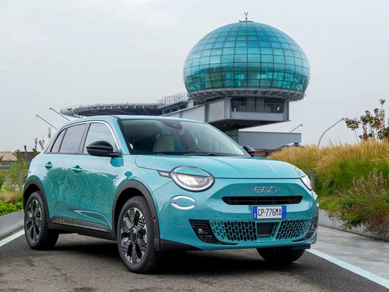 Fiat 600 Hybrid: prezzi e allestimenti