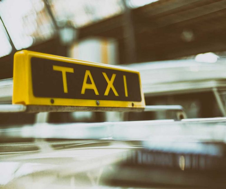 Licenze Taxi: da Roma a Milano è caos