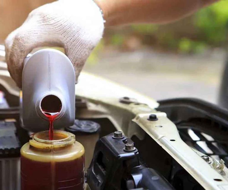 Manutenzione servosterzo auto, le cose da sapere