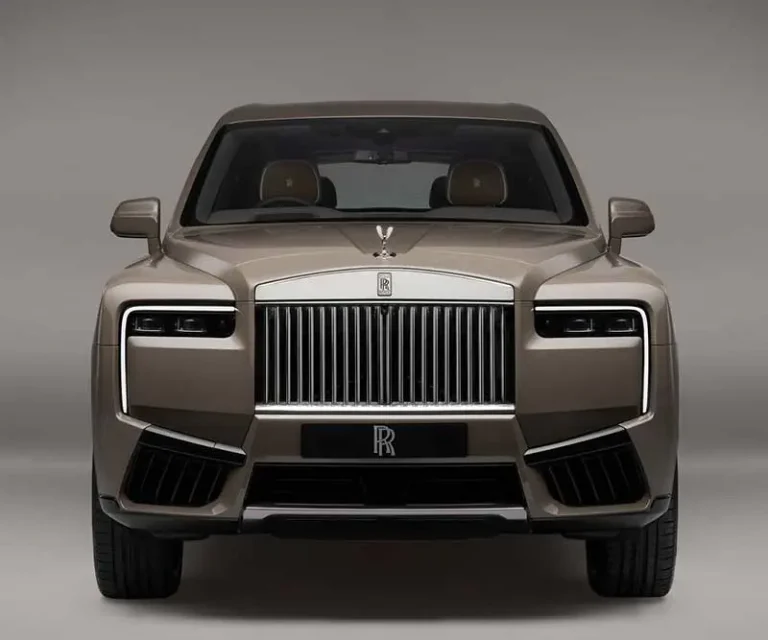 Rolls-Royce, i nuovi modelli in arrivo nel 2025