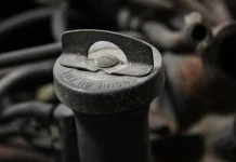 Olio per Auto a Benzina: consigli per la scelta