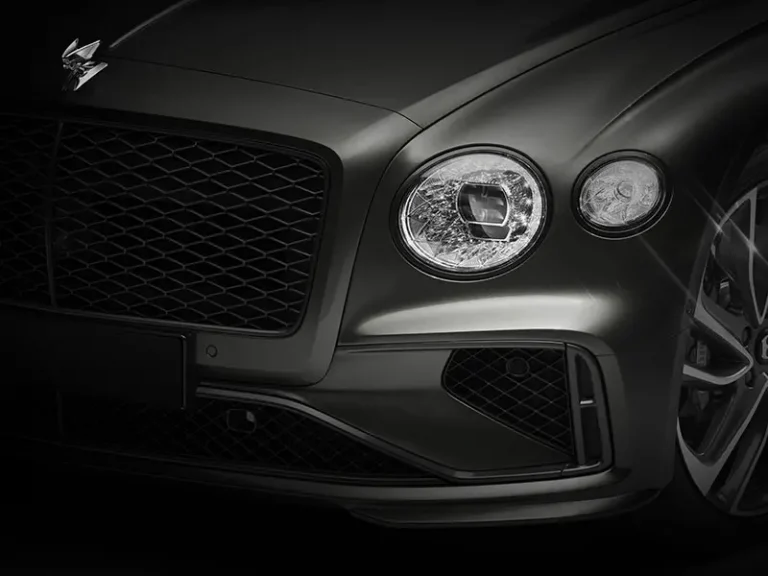 Bentley Flying Spur: un nuovo motore V8 biturbo ibrido