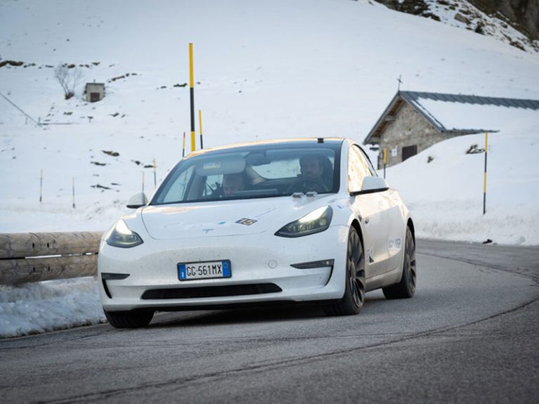ECOdolomitesGT 2024, sulle Dolomiti la gara di regolarità di auto elettriche