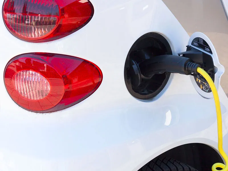 Auto elettriche, in Italia debole la domanda